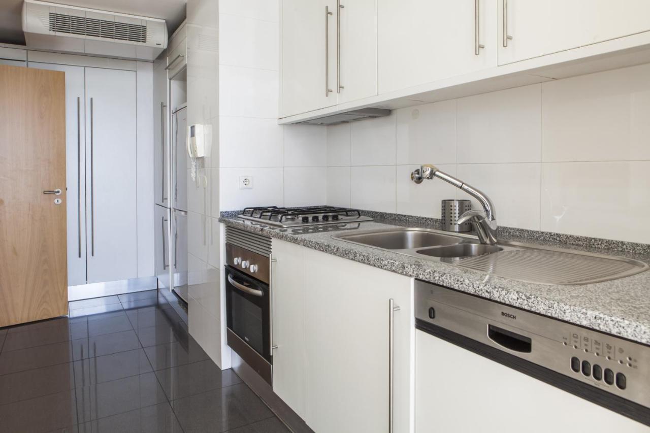 Rent4Rest Lisbon Parque Das Nacoes 17Th Floor River View Exterior foto